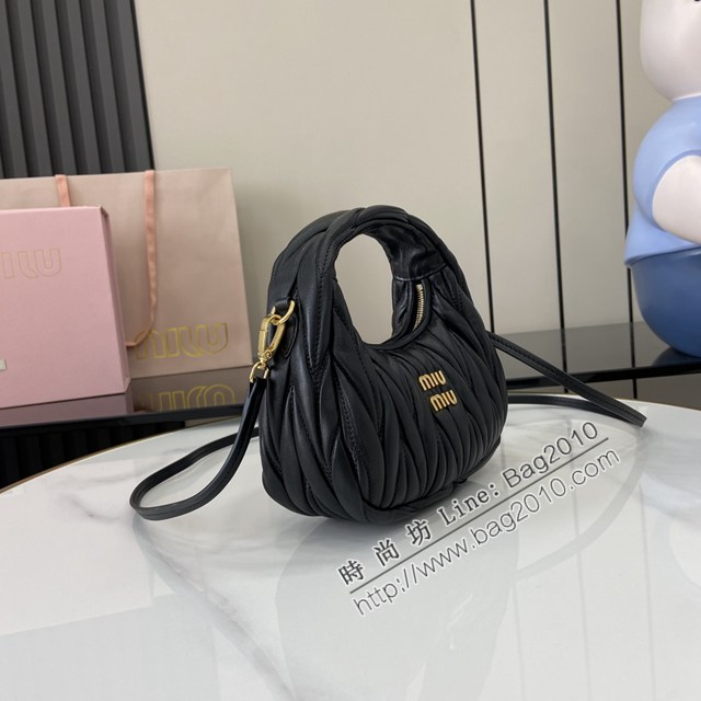 MIU MIU專櫃繆繆最新款迷你MiuWander手袋手提肩背包 jh2879型號：5BP078